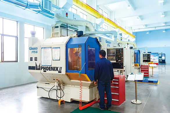 Rectifieuse CNC pour engrenages coniques spiraux Gleason Phoenix 275G (États-Unis) 