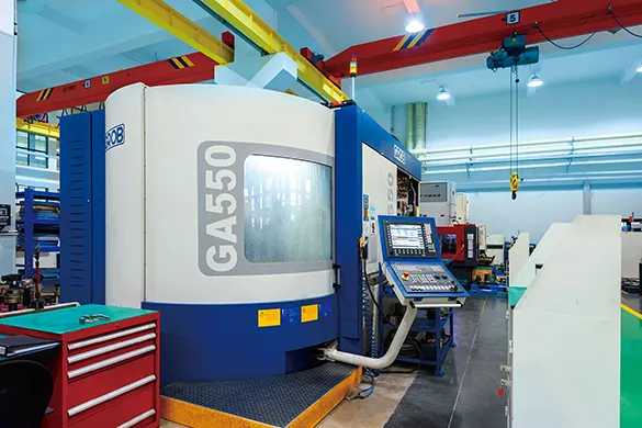 Centre d’usinage horizontal 5 axes GROB G550 (Allemagne) 