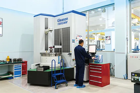 Centre de mesure d’engrenages Gleason 1500GMM (USA) 